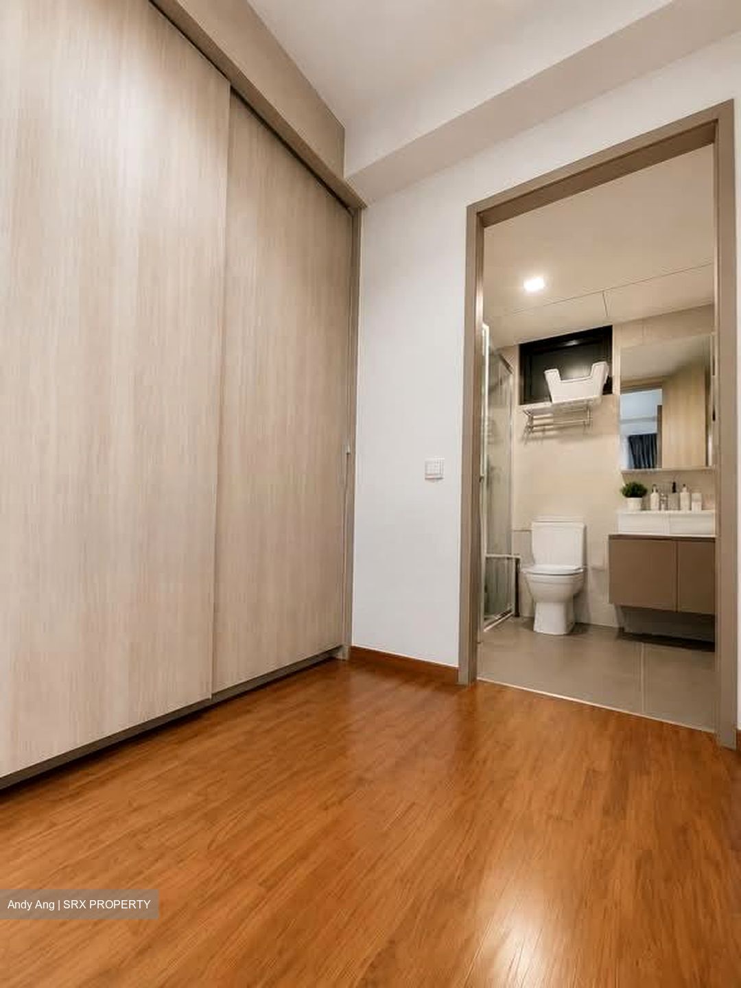 Treasure Crest (D19), Condominium #588240381